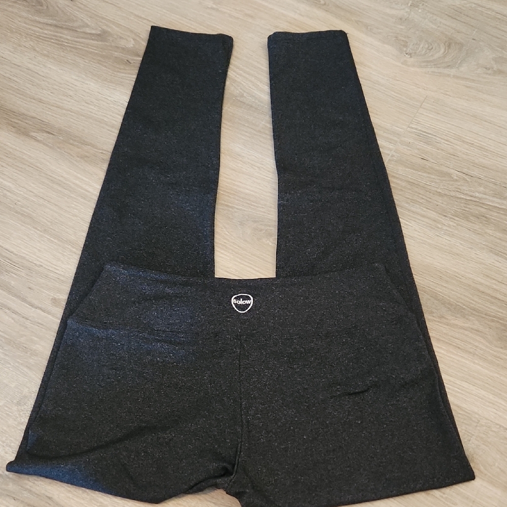 SOLOW Charcoal High-Waist Leggings